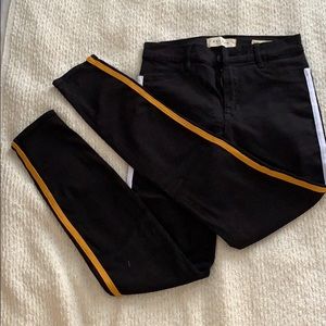 black pacsun jeans